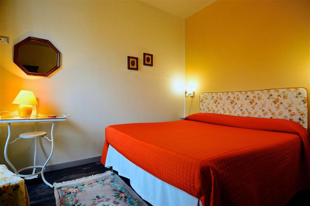 Agriturismo Tenuta Polledro Asti Ngoại thất bức ảnh